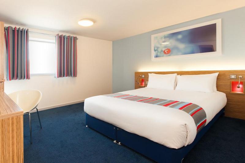 Travelodge Bracknell Central Εξωτερικό φωτογραφία